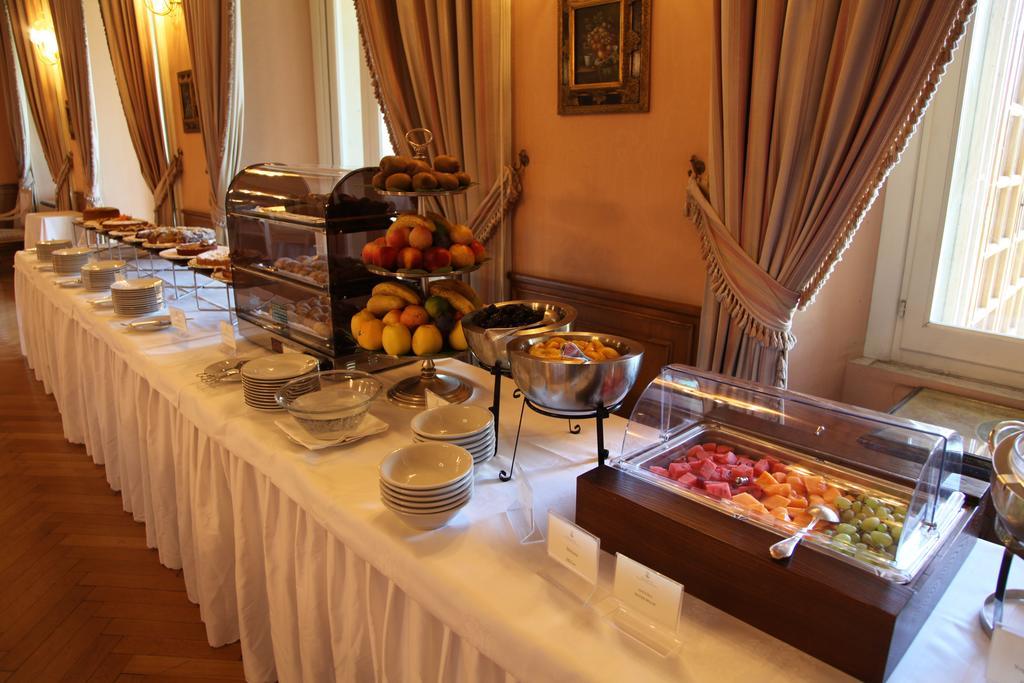 Grand Hotel Palazzo Della Fonte 퓨기 외부 사진